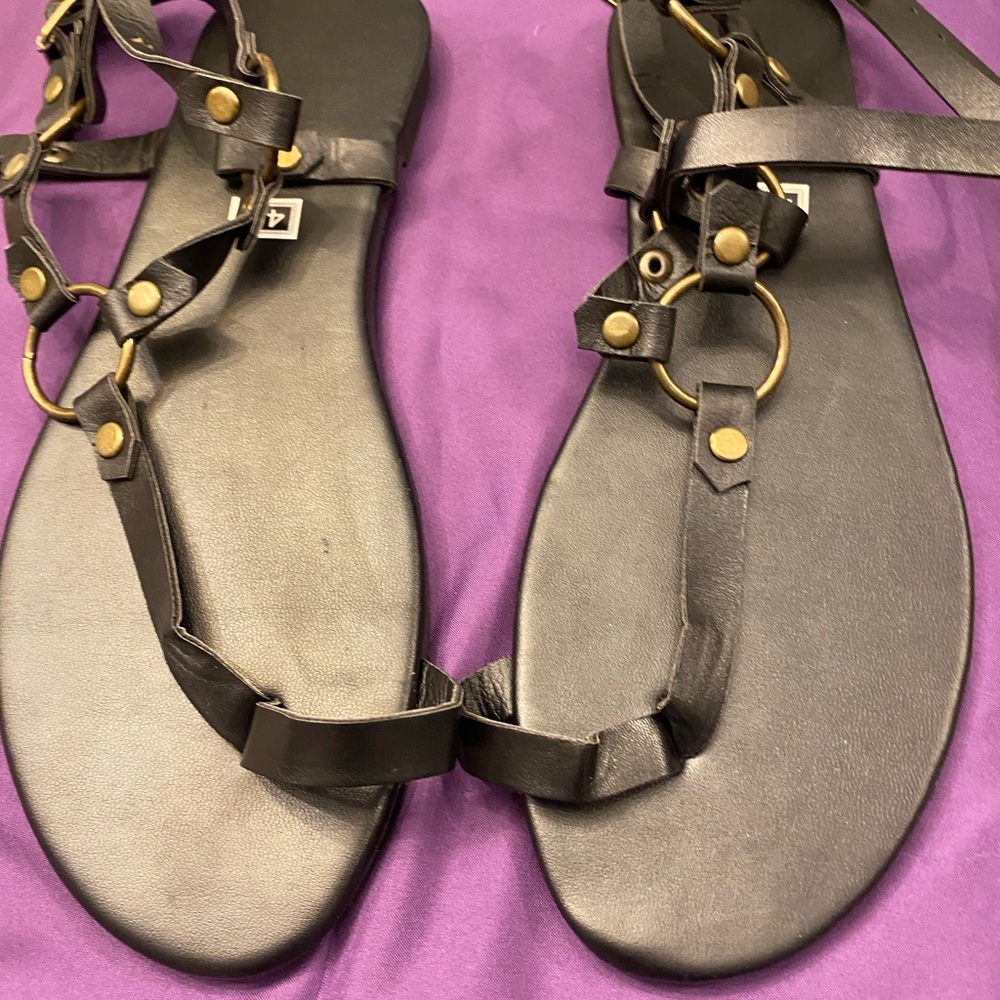 Women’s Sandals